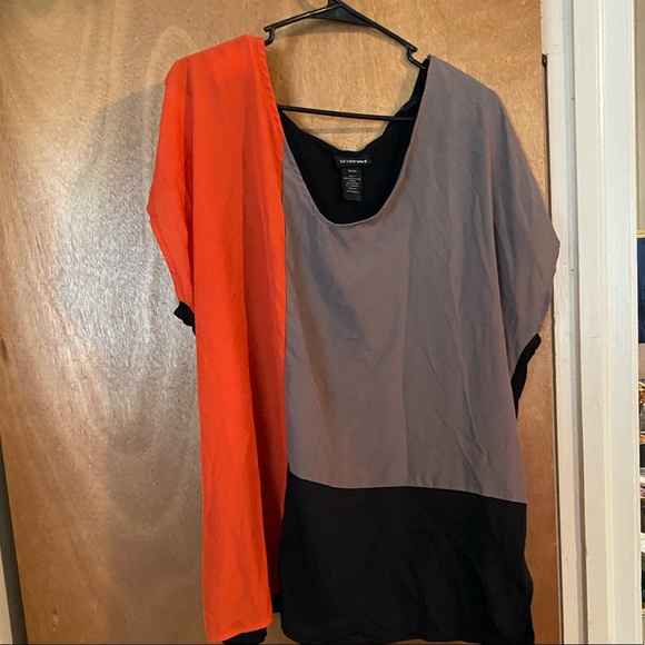 Blouse! - Picture 1 of 1